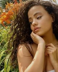 Sarah Jeffery