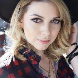 Photo of Karyn Garcia