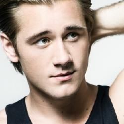 Foto de Luke Benward