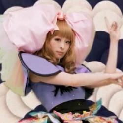 Foto de Kyary Pamyu Pamyu