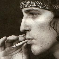 Foto de Izzy Stradlin