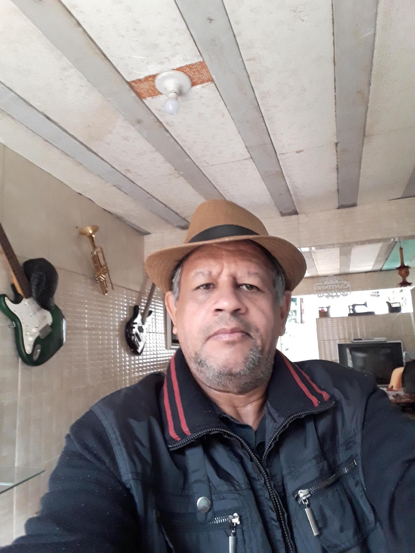Jorge Gomes Poeta