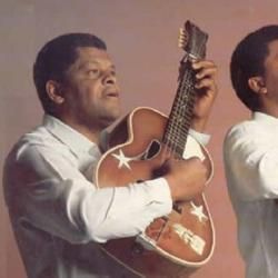 Foto de Pena Branca e Xavantinho