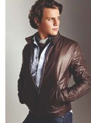 Jonathan Groff