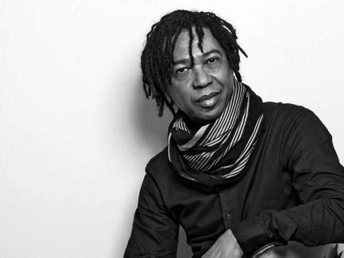 ÁLIBI - Djavan 