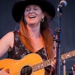 Photo of Stephanie Davis