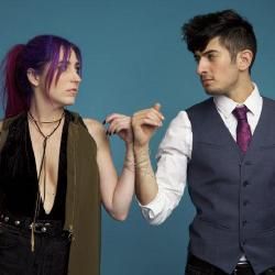 Foto de Dana And The Wolf