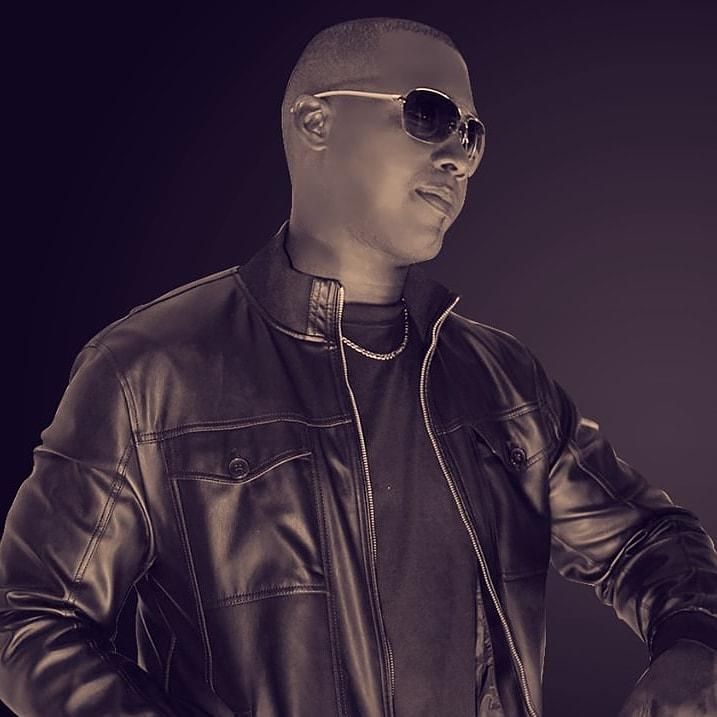 Saul Letras S.R SAUL - LETRAS.COM (3 canciones)