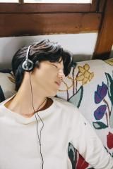 문득 (Out Of The Blue) (feat. Song Heejin)