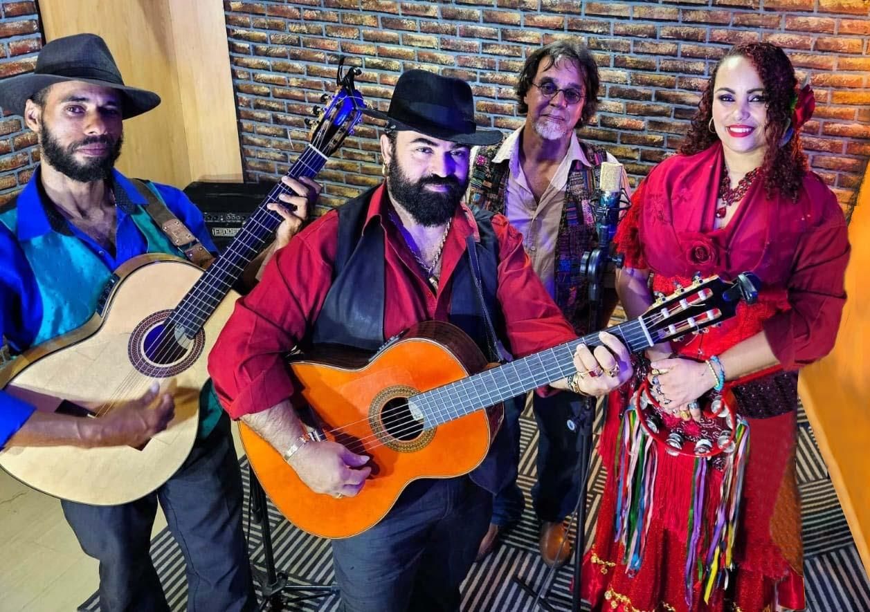 Paulo Cigano y Los Gitanos