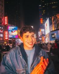 Movie Star (feat. Kai Uriah)