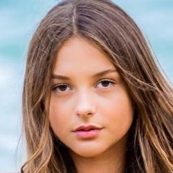 Photo of Laura Schadeck