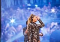 Say My Name (feat. Kelly Rowland & Michelle Williams) [Homecoming Live]