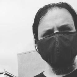 Foto de Nênia e Partitura