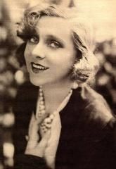 Yvonne Printemps