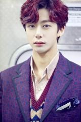 Ex Girl (feat. Wheein Of Mamamoo)