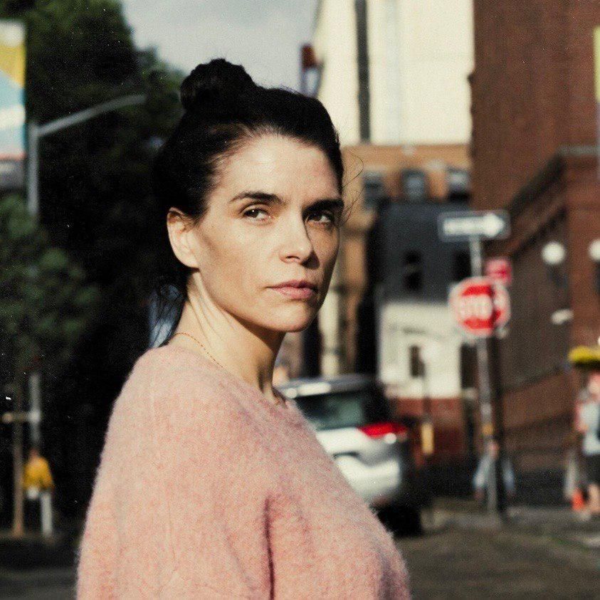 Leona Naess
