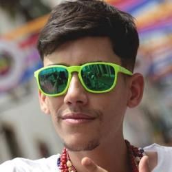 Foto de MC Menor da VG