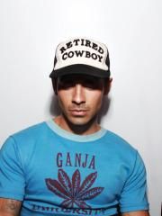 Sip Your Wine (feat. Sierra Ferrell)