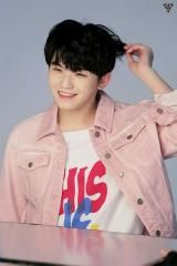 Woozi (Seventeen)