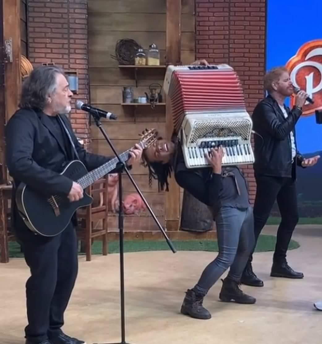 Trio Modão Que Dói