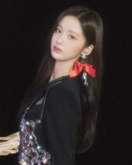 SULLYOON (NMIXX)