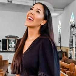 Photo of Jennifer Melo