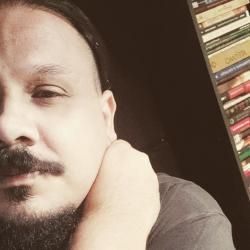 Foto de Nênia e Partitura