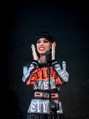 Lola Lopes