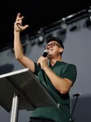 William W. Ferreira