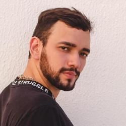 Foto de Roger Karamoto