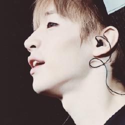 Foto de Younique Unit