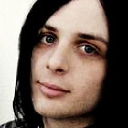 Foto de From First To Last