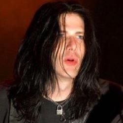 Photo of Todd Kerns