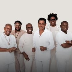 Foto de Grupo Fundo de Quintal