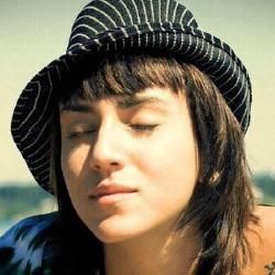 Foto de Shizune Yatzu