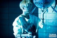 4 Walls (Japanese Version)