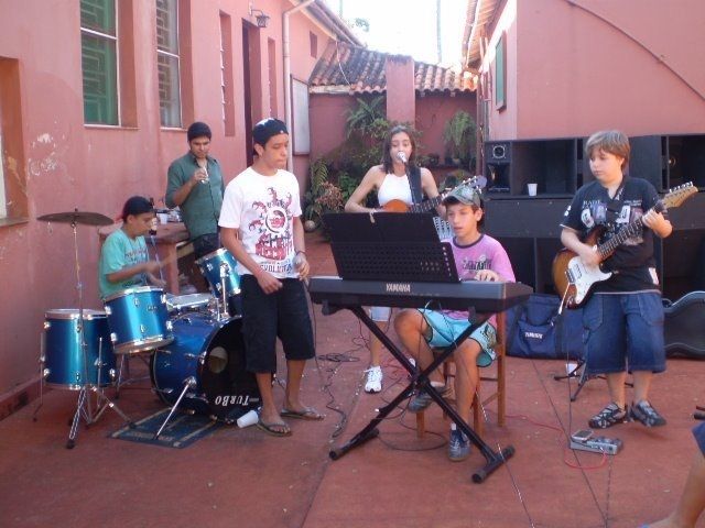 Banda Maneira Diferente