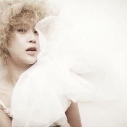 Foto de Baek Ji Young