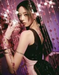 YUNA (ITZY)