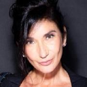 Zizi Possi