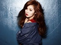 Ice Ice (얼음 땡) (feat. Yook Ji Dam)
