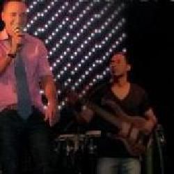 Foto de Lucas e Casa Branca