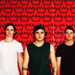 Foto de Between Kings