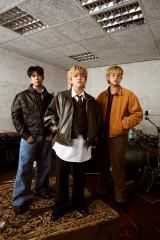 ทิ้งไป (thíng pai)