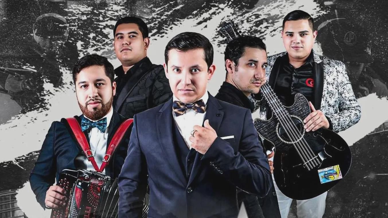 Grupo Máximo Grado