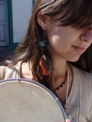 Amarela