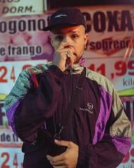 Vagabundo Nato (part. LK O Marroquino) / Três da Madruga (part. Rô Rosa)