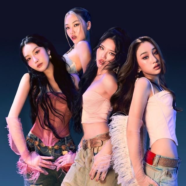 เนื้อเพลง อินเธอเวิร์ต (Into You) (feat. PiXXiE)
