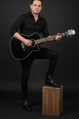GERARDO GARO